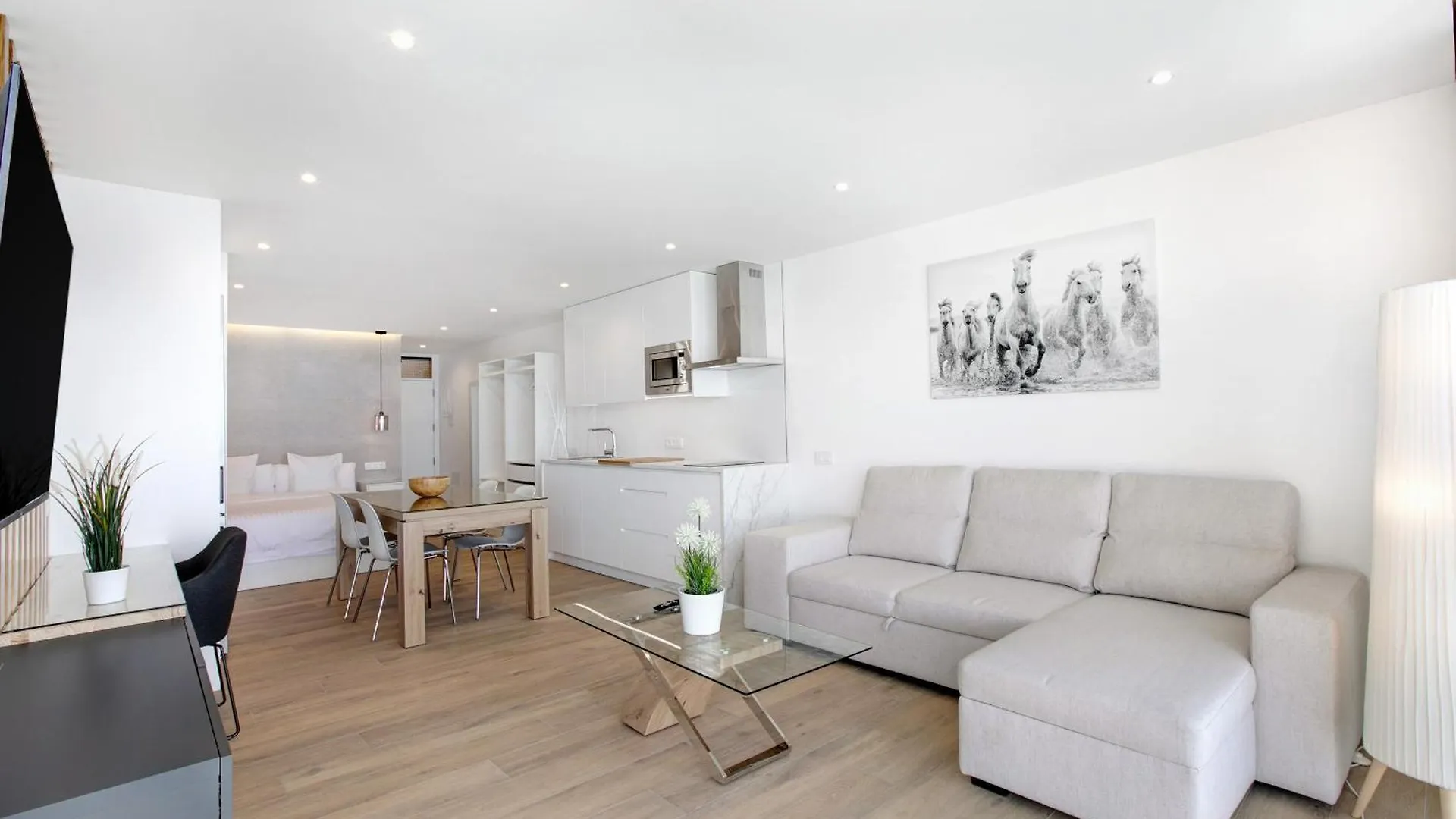 Apartament Luxury Loft El Roque 1 Tacoronte 0*,  Hiszpania